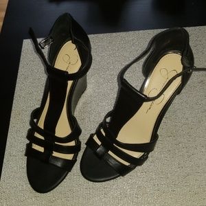 Brand new Jessica Simpson Wedges